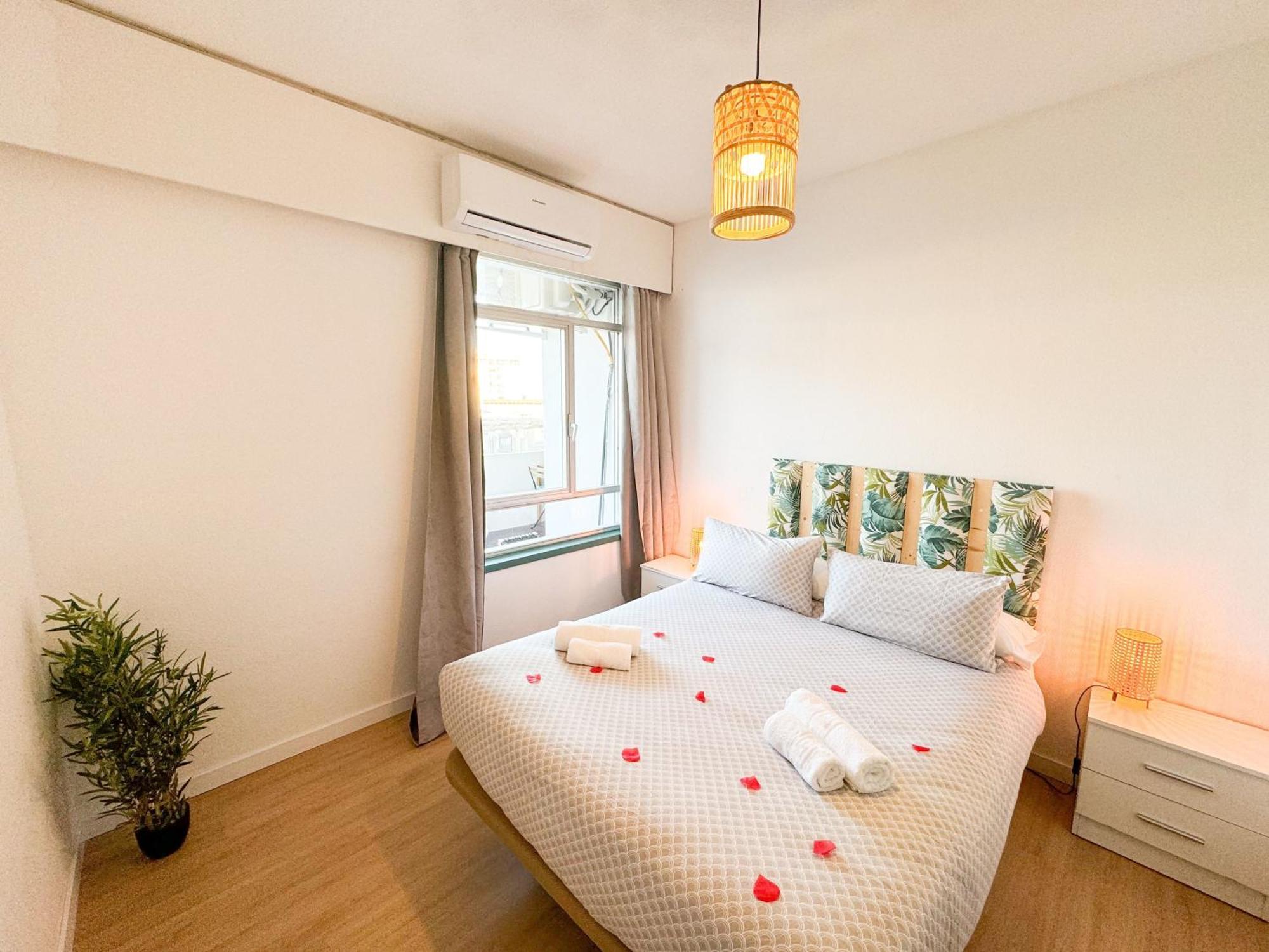 The Secret Of Torremolinos Comotucasa Exterior photo